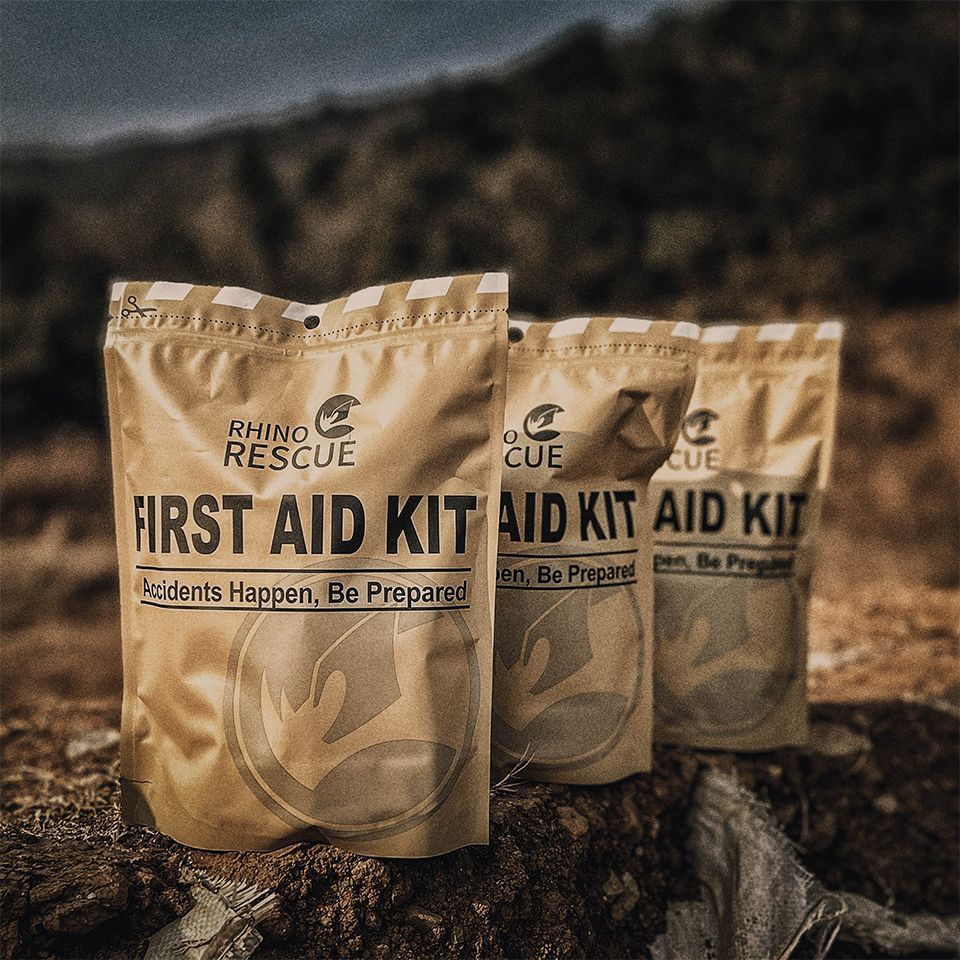 Набор первой медицинской помощи Rhino Rescue Trauma Kit (7 вложений) с доставкой по России | BreadyФото 3