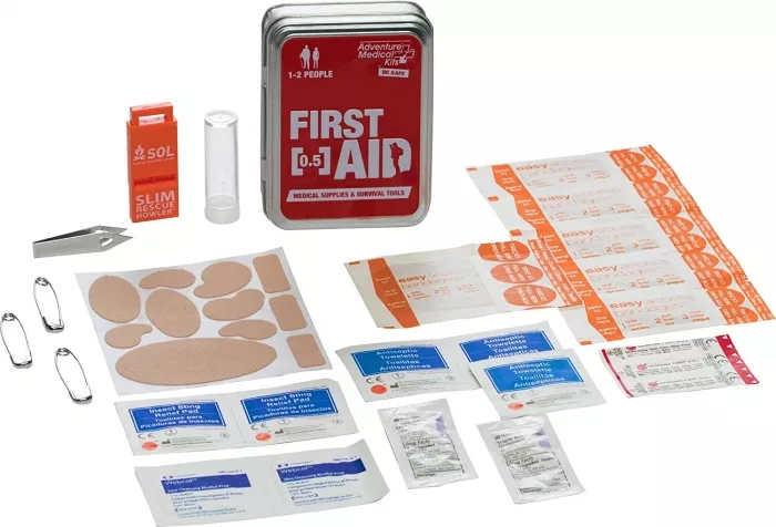 Набор выживания и первой помощи First Aid Kit 0.5 в металлическом кейсе с доставкой по России и в Казахстан | Bready