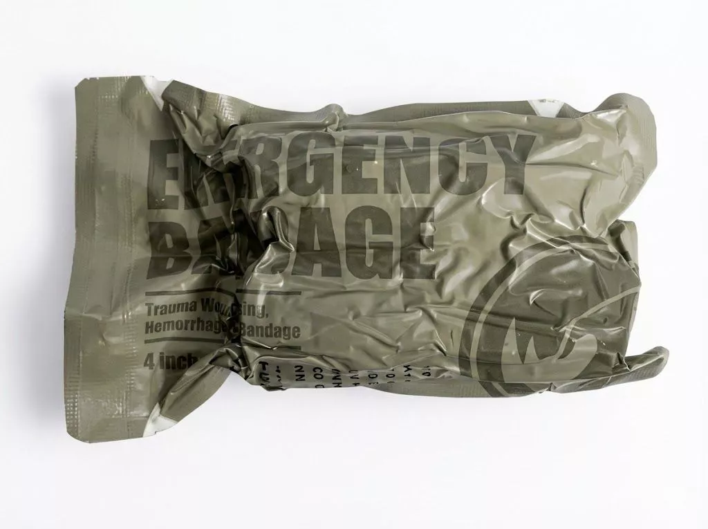 Компрессионный бандаж RHINO Rescue 4" (с аппликатором давления, 2 подушки) PZBD0052 (дисконт) с доставкой по России | BreadyФото 0